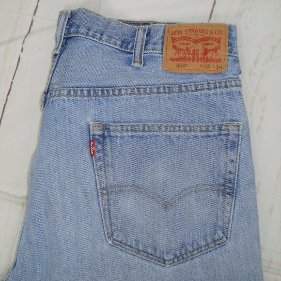 Vintage Levi's 550 Tapered Leg Distressed Jeans 38 - Picture 5 of 8